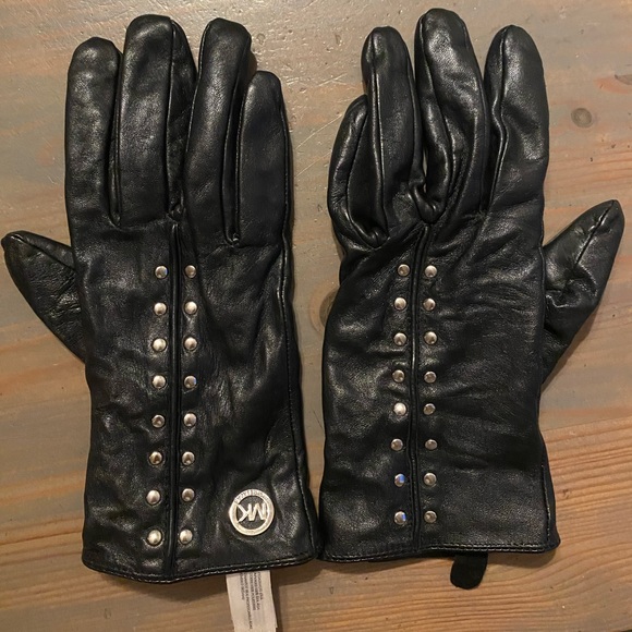Michael Kors leather Gloves - Picture 1 of 3